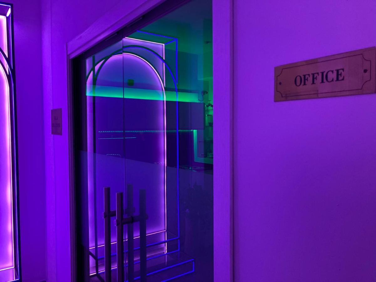 Bed & Breakfast International Garibaldi Naples